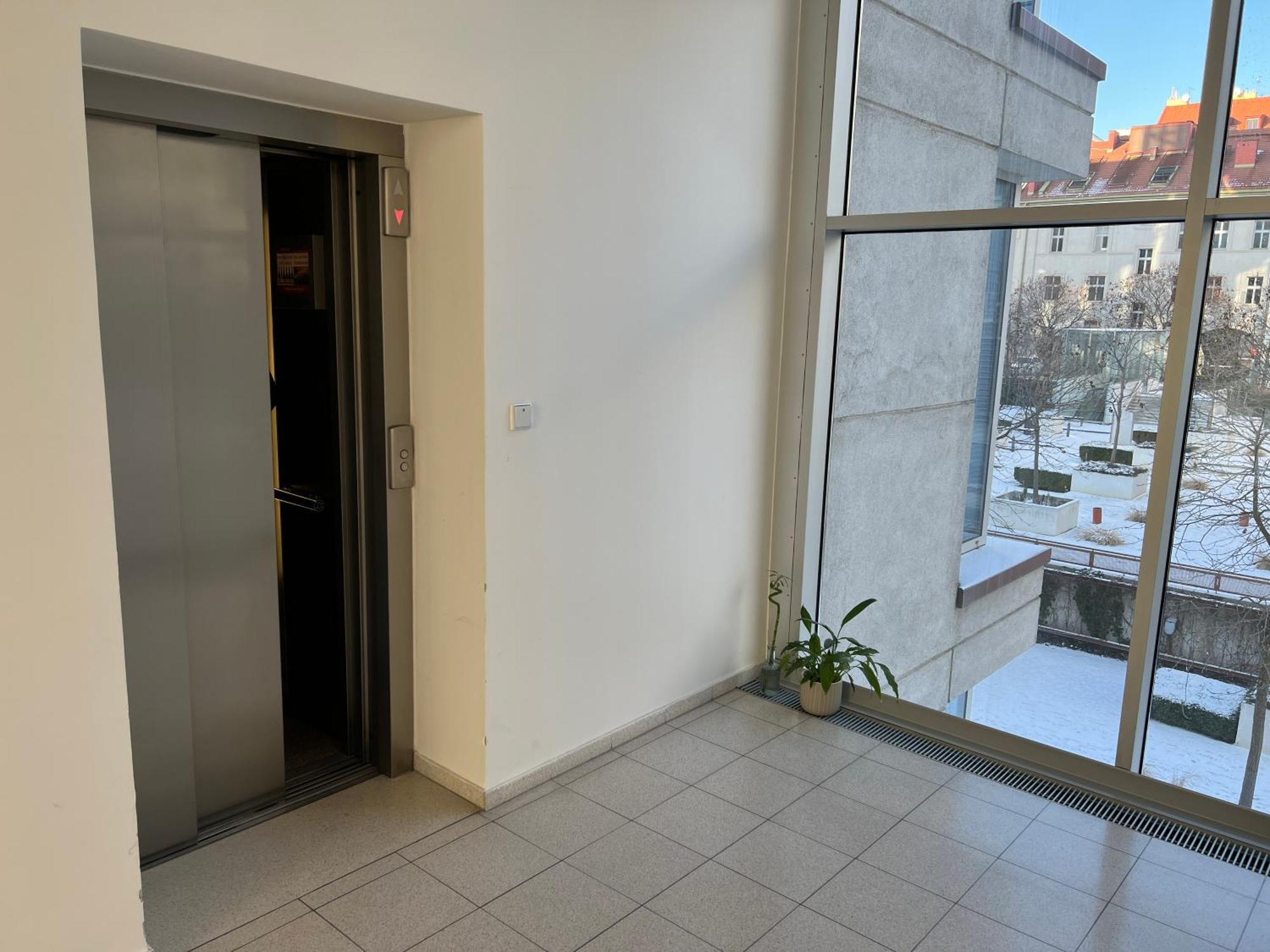 Tva Oaza V Srdci Vinohrad Apartment Prague Exterior photo